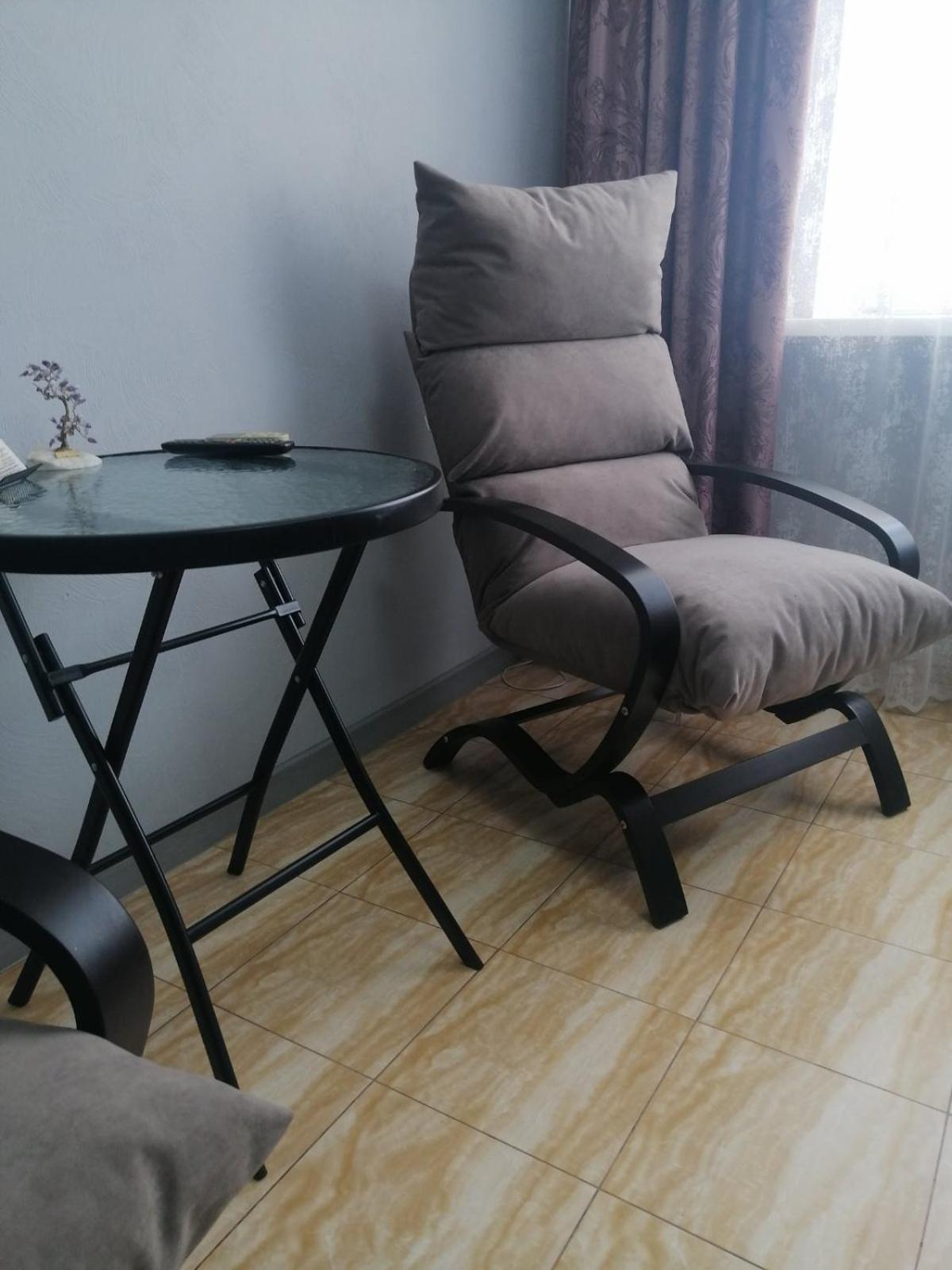 Smart Apartment На Соборной 23 クレメンチューク エクステリア 写真